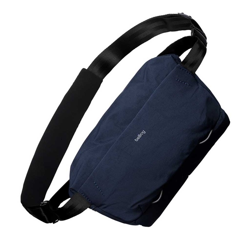 Venture Camera Sling 10L
