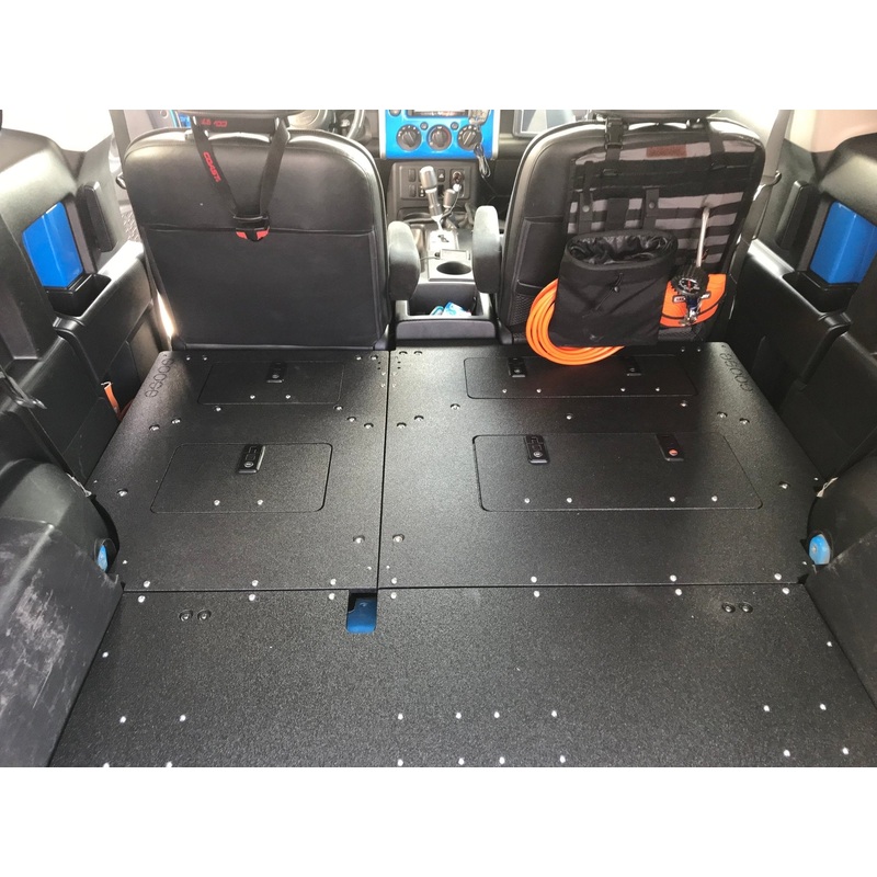 Toyota FJ Cruiser 2006-2014 - Second Row Seat Delete Plate System
