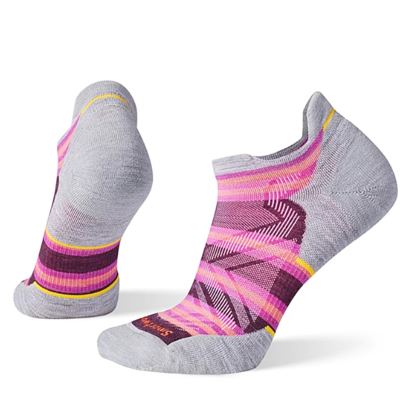 Women's Run Targeted Cushion Stripe Low Ankle Socks