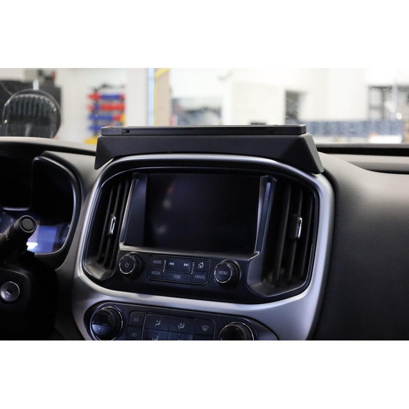 2015-23 Chevrolet Colorado Expedition Essentials Powered Accessory Dash Mount