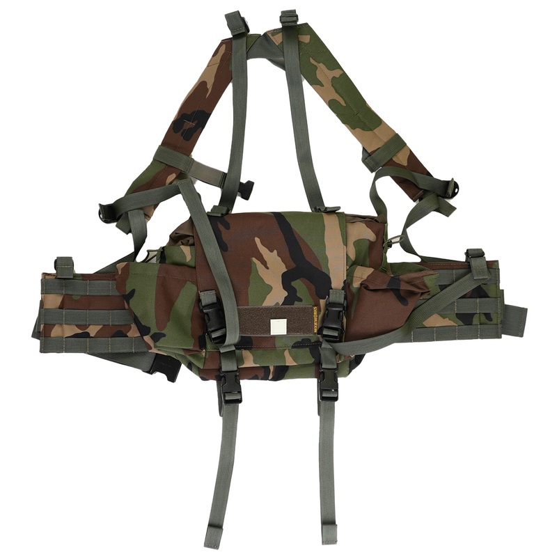 Nixieworks Lightfighter Rig in M81 Woodland