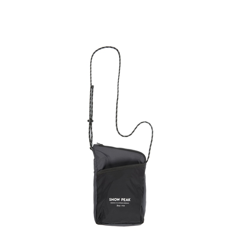 Snow Peak Offset Shoulder Pouch - Black
