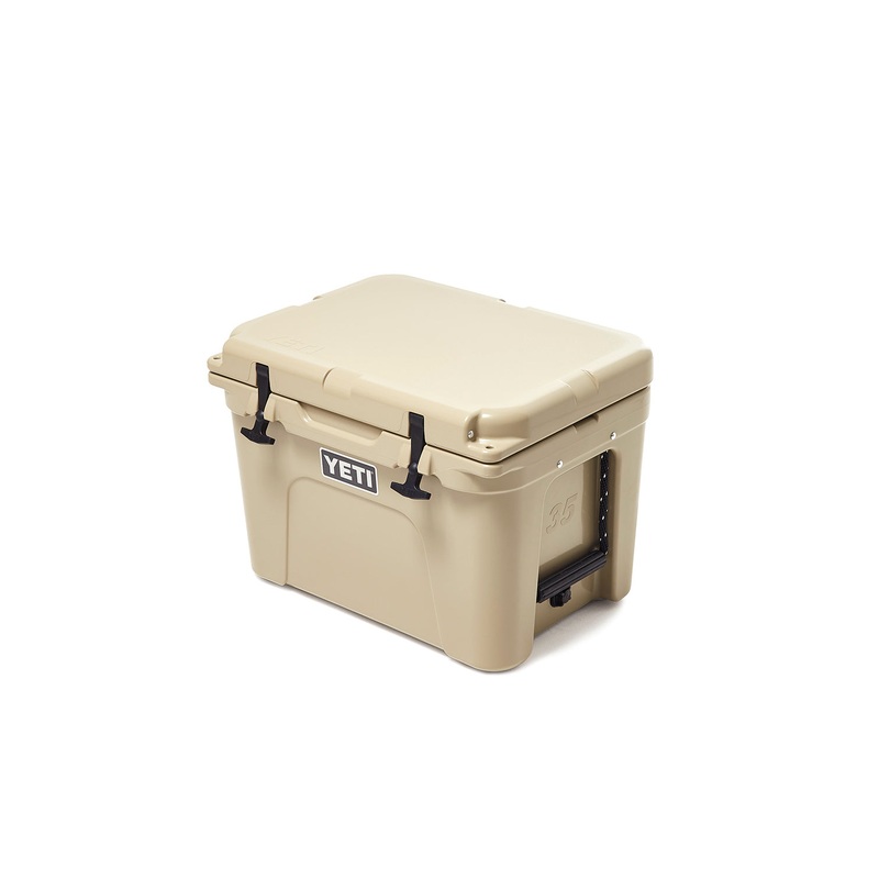 YETI Tundra 35 Cooler - Tan